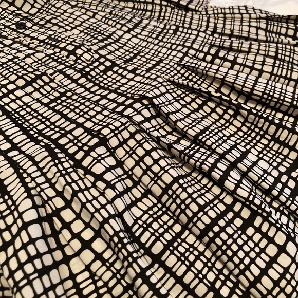 CALVIN KLEIN Shirtdress! Timeless! Sz 4 - Picture 11 of 13